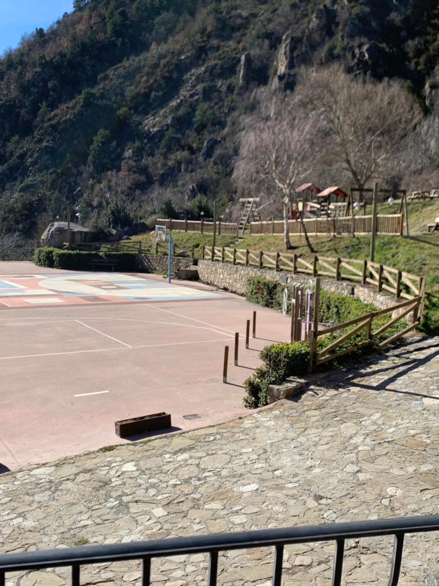 Nry Estances I Serveis El Tarter 2 Erill la Vall Exterior photo